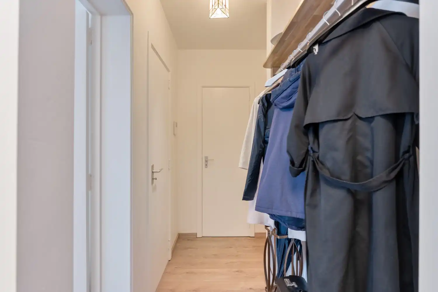 Recent gerenoveerd en energiezuinig appartement met 1 slaapkamer te centrum Leuven! foto 2