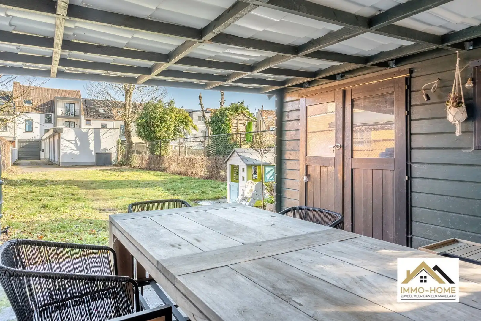 Ruim drie slaapkamers gelijkvloersappartement / bungalow foto 22