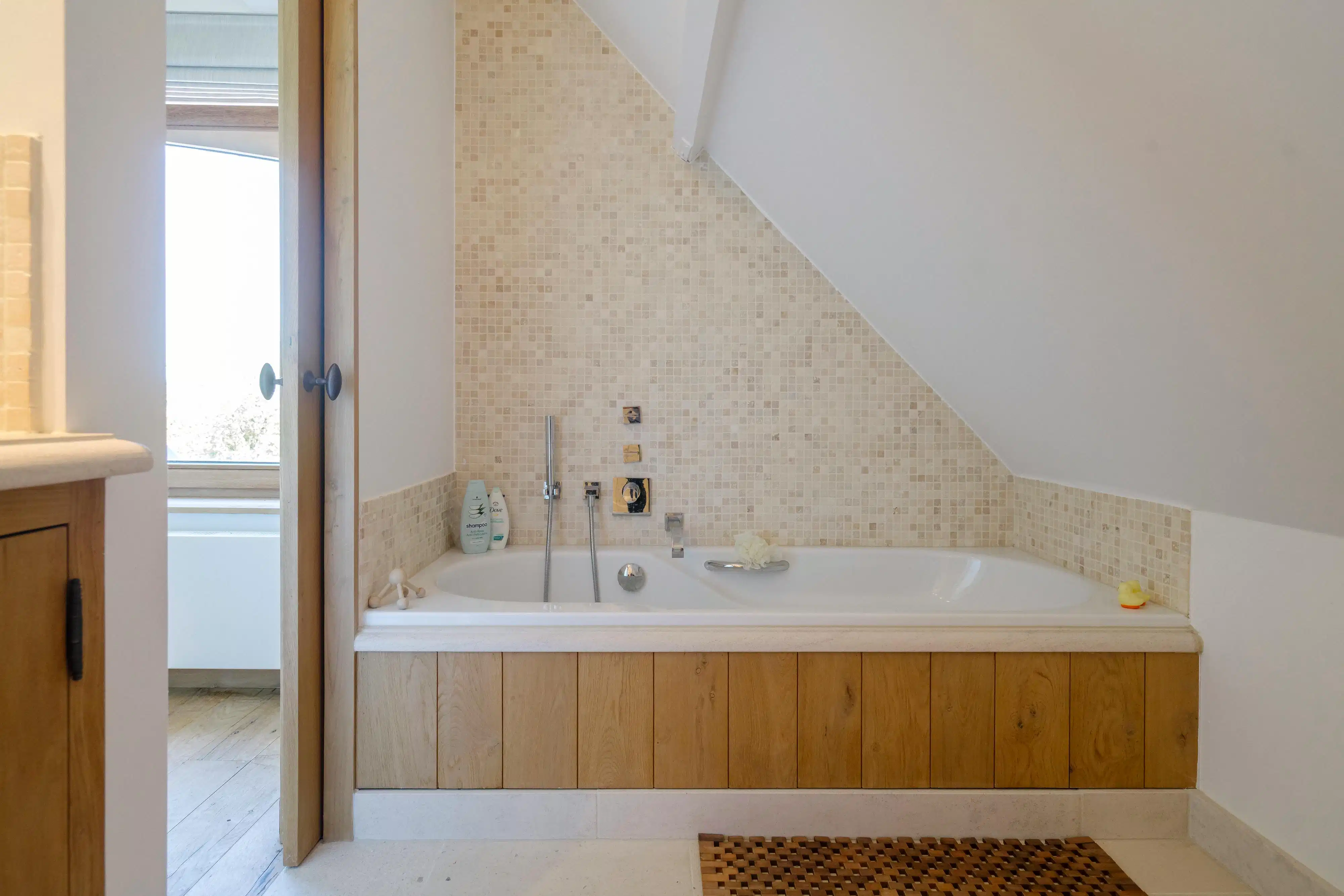 Exclusief landhuis op 6.063 m²  te koop in Lampernisse foto 17
