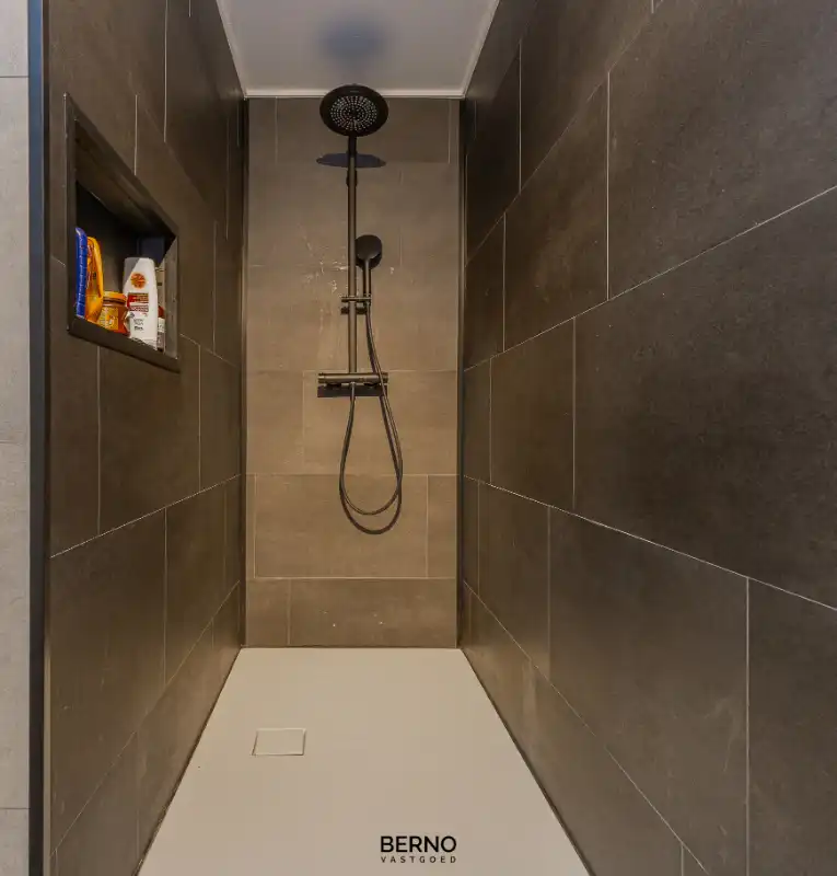 Recent gerenoveerde landelijke woning met uitzonderlijke tuin op 1.856 m² foto 10