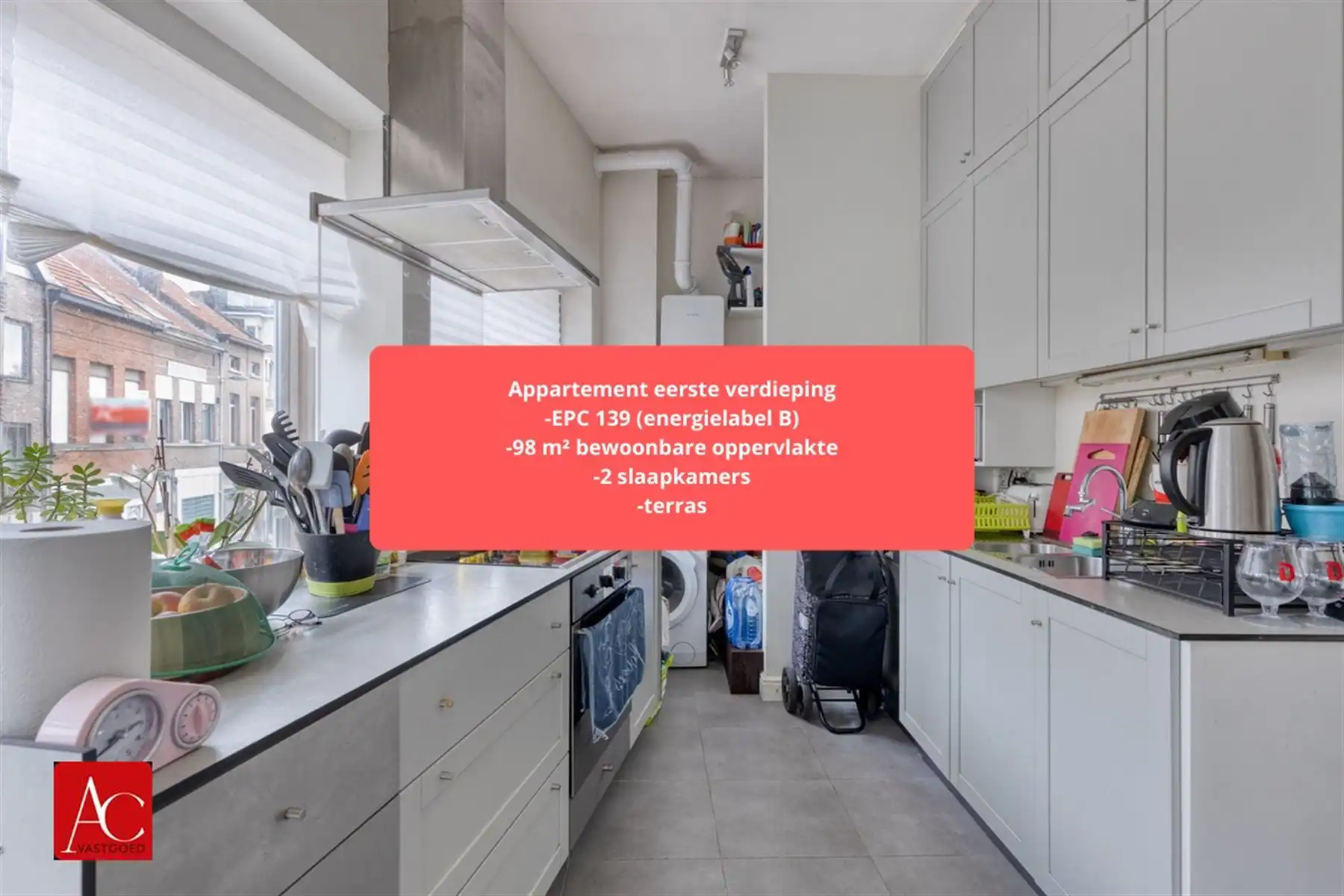 Appartementsgebouw bestaande uit 3 eenheden foto 17