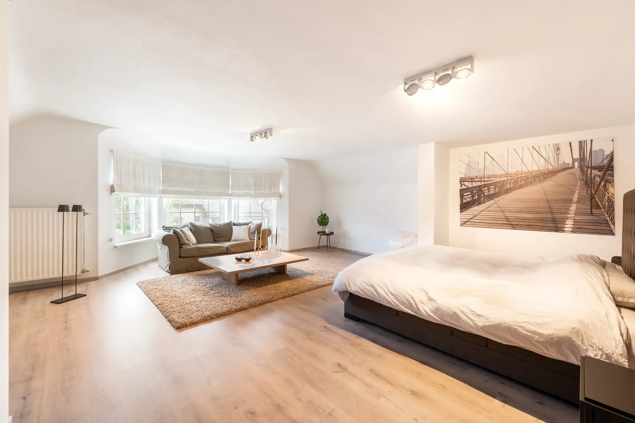 AARTSELAAR - Villa met zwembad en ruimte voor praktijk foto 9