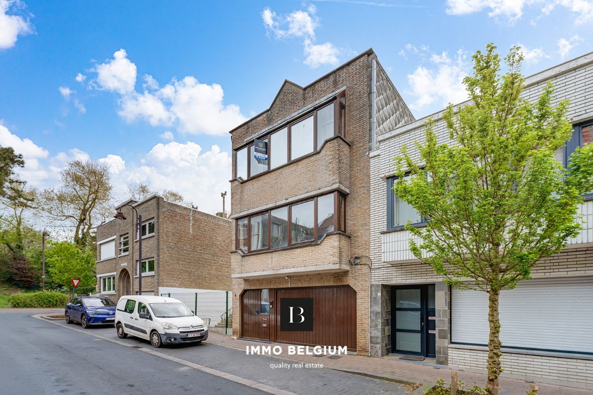Appartement met tuintje nabij het centrum foto {{pictureIndex}}