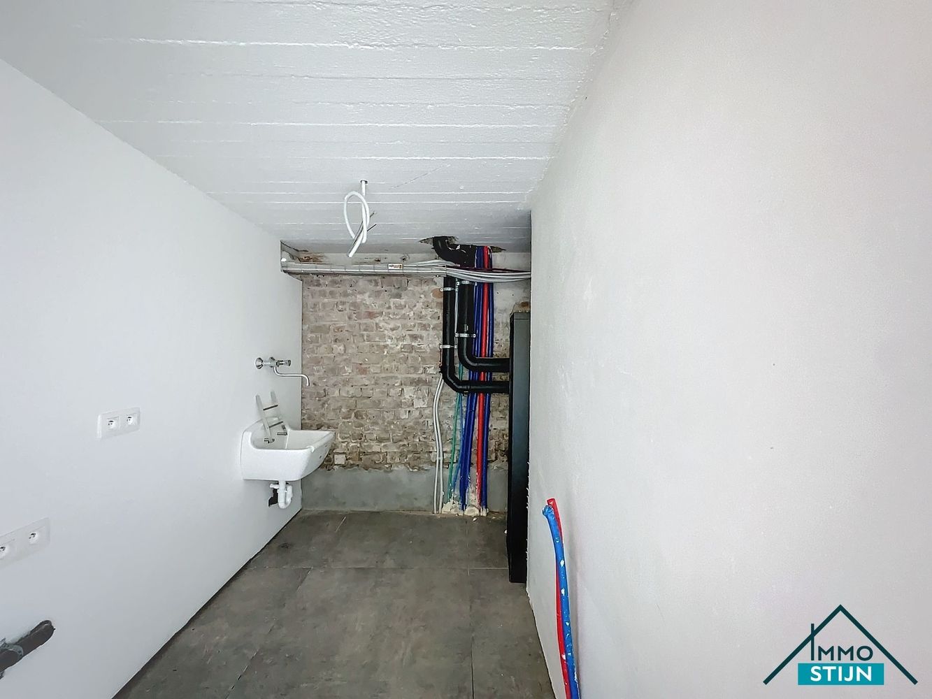 Charmante woning met drie slaapkamers foto 13
