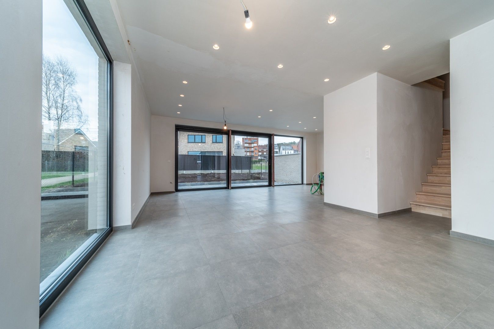 Prachtige halfopen nieuwbouwwoning te Sint-Joris-Weert ! foto 3
