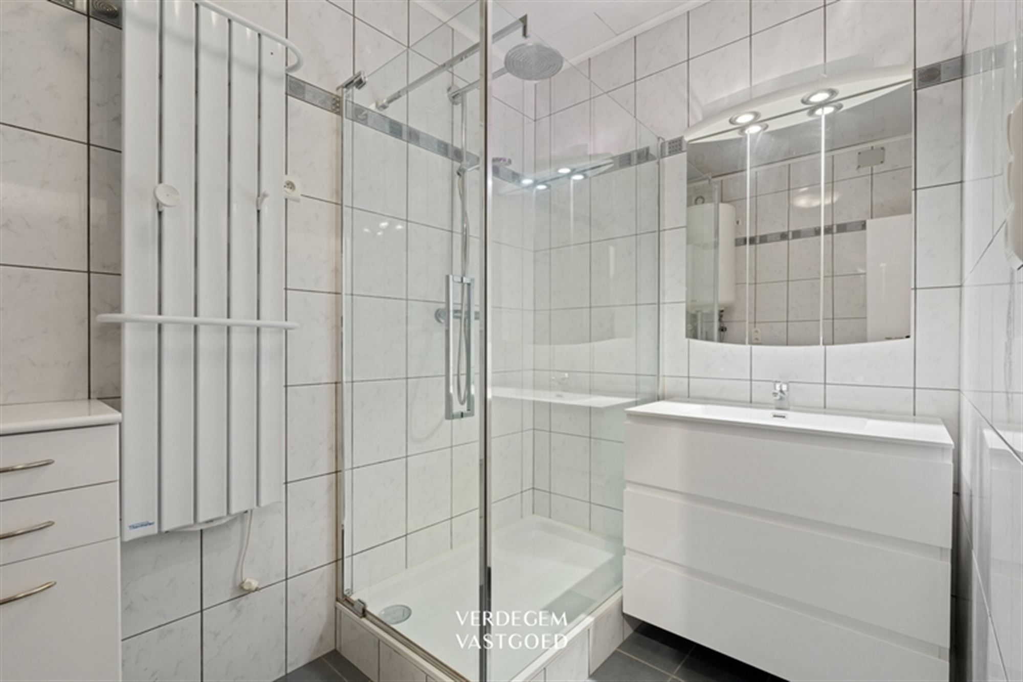 Te renoveren bungalow met 3 slaapkamers in fijne woonbuurt foto 13