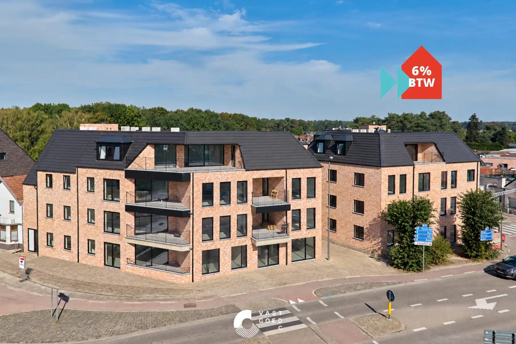 Appartement te koop foto {{pictureIndex}}