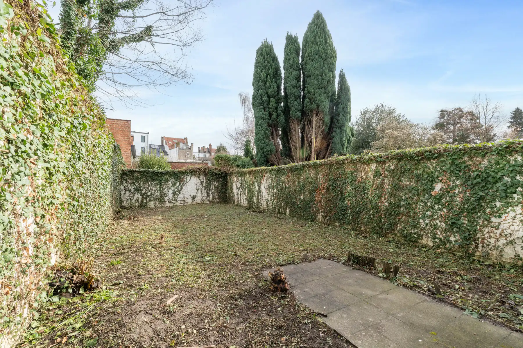 Investeringseigendom met 3 appartementen en tuin foto 7