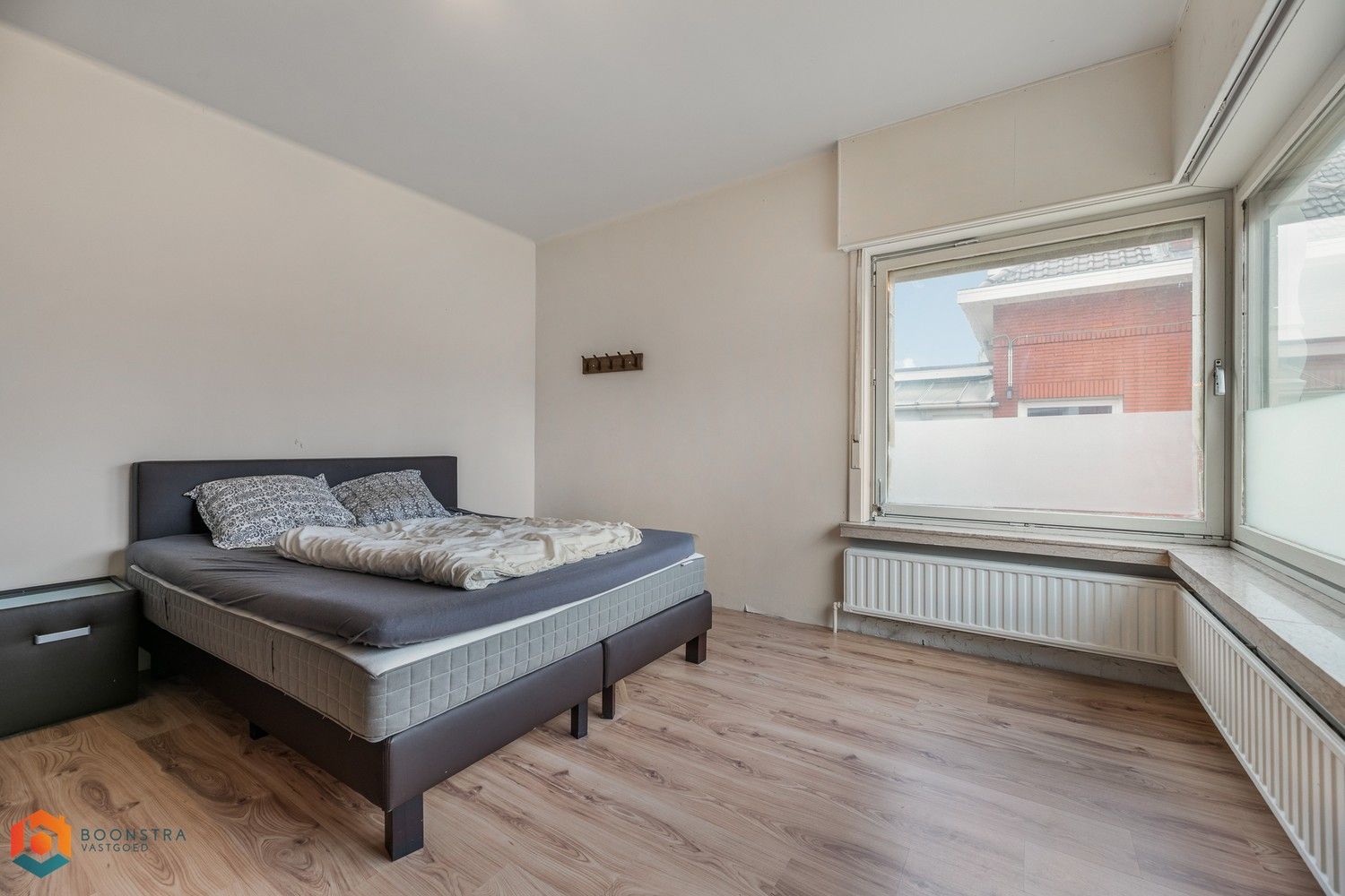 Woning met 3 slaapkamers en ruime garage foto 14