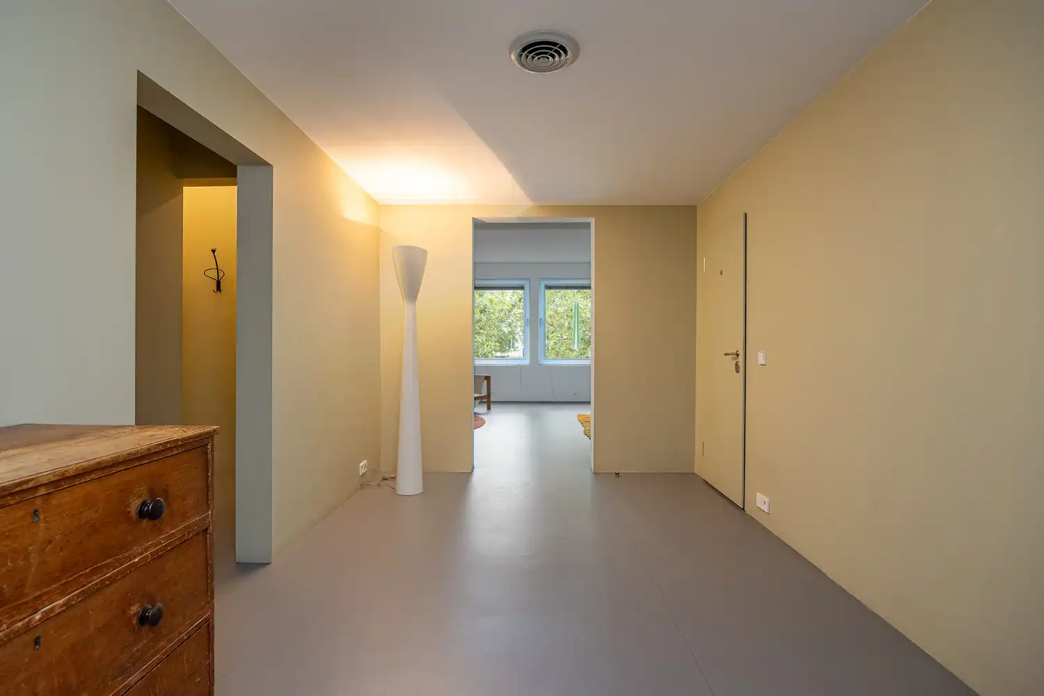 Architecturaal gerenoveerd en energiezuinig (EPC B) appartement van 215 m² met aangenaam terras op toplocatie op het Zuid foto 3
