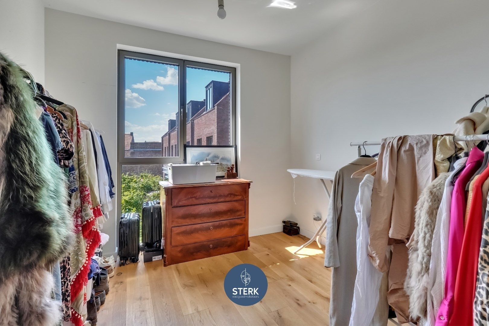 ENERGIEZUINIGE GEZINSWONING IN DE DORPSKERN VAN OUD-REKEM !  foto 17