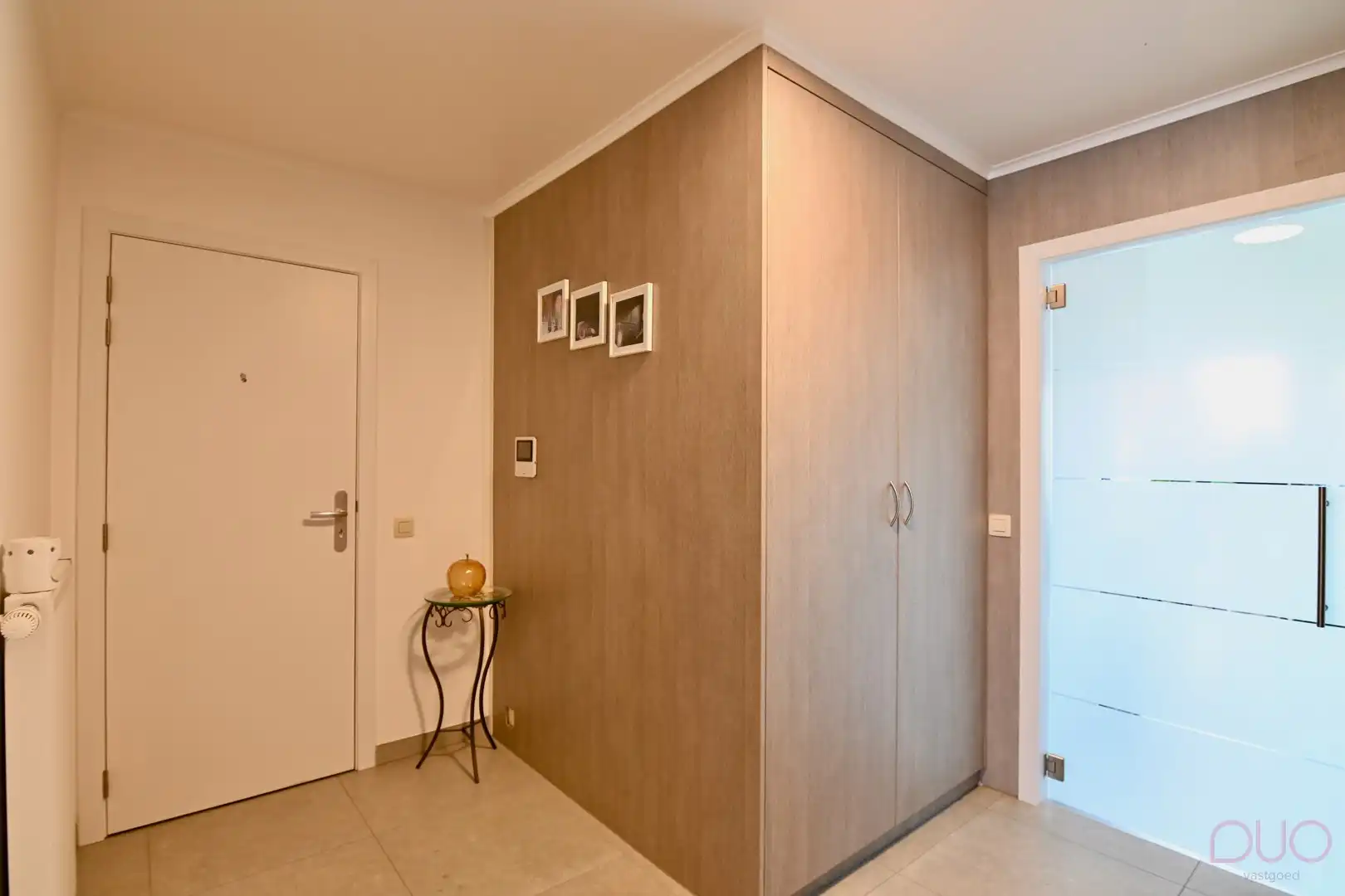 Charmant gerenoveerd 2-slaapkamerappartement met dubbel terras en garage – Centrum Sint-Truiden foto 10