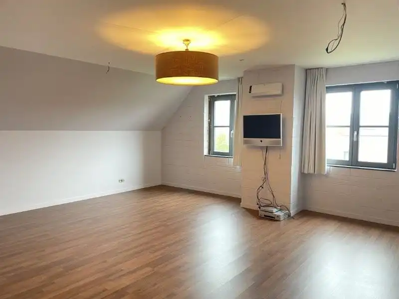 Huis te koop foto 16