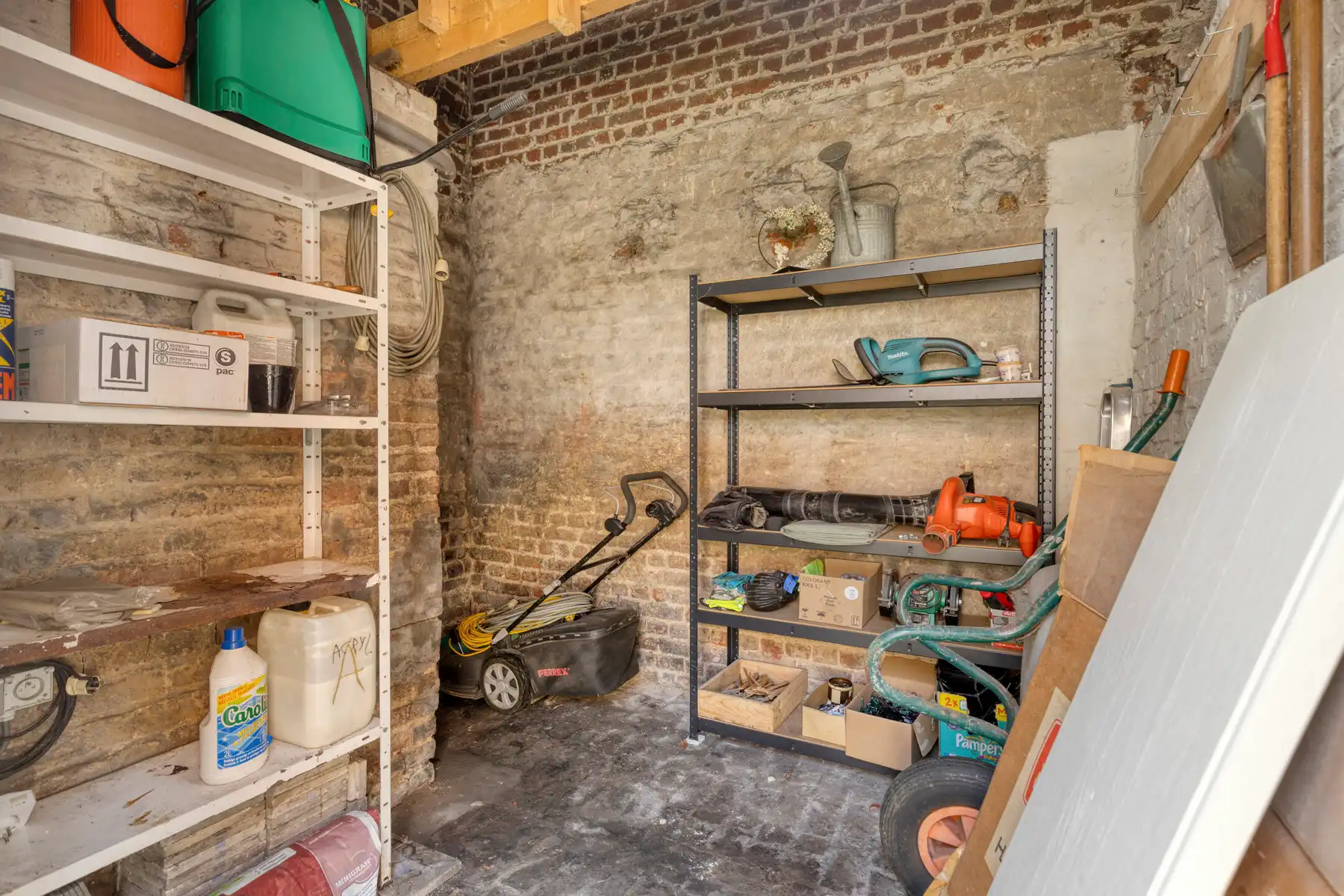 Super sympathieke woning met grote tuin en ongelooflijk veel potentieel!!!! foto 21