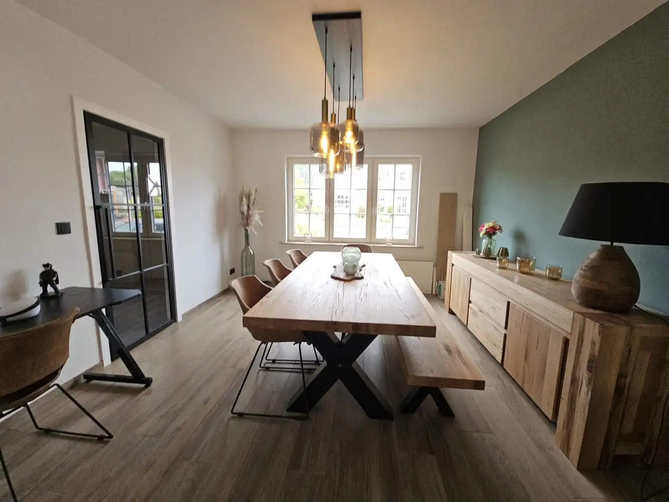 Karaktervolle halfopen woning met authentieke uitstraling foto 4