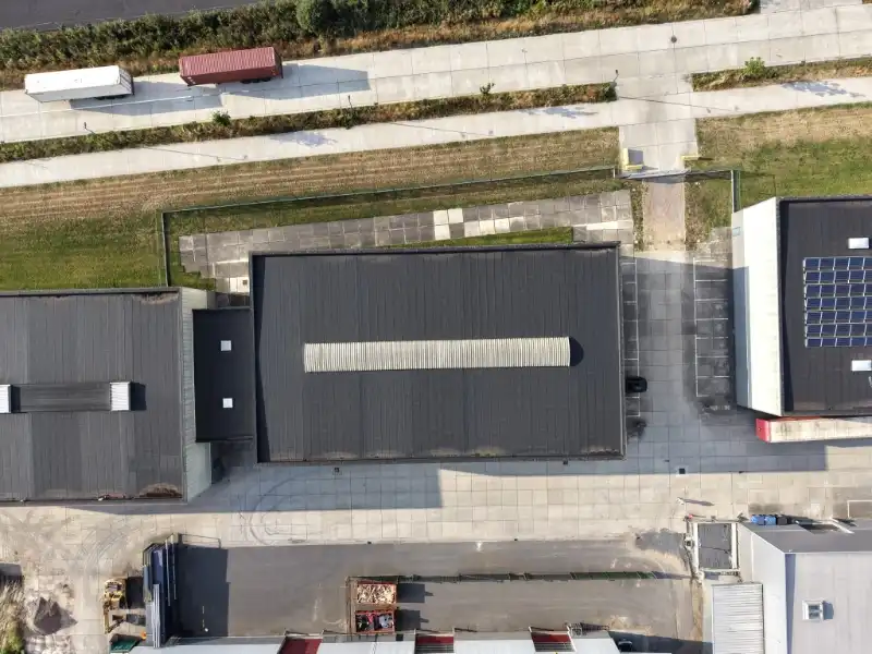 Recent magazijn van 1.062 m² met 2 sectionaalpoorten op toplocatie in Oostakker foto 5