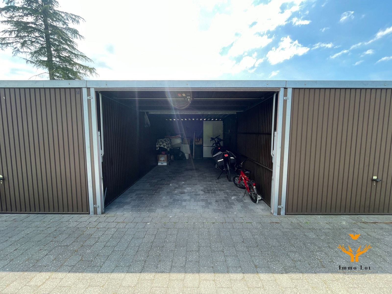 Charmant appartement met terras en garage foto 11