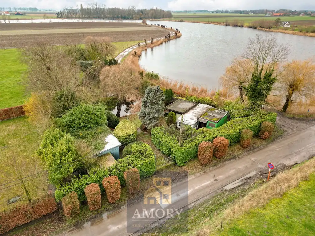 Uniek gelegen recreatief perceel in de Polders – aan het water foto 8