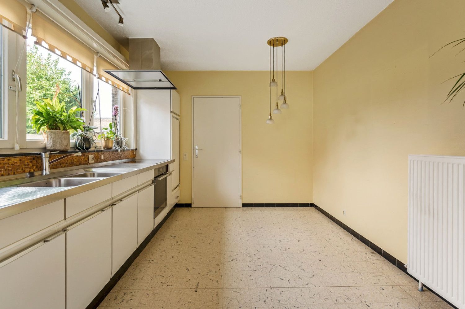 WONING MET 3 SLK EN GARAGE OP PERCEEL VAN 885 m²! foto 9