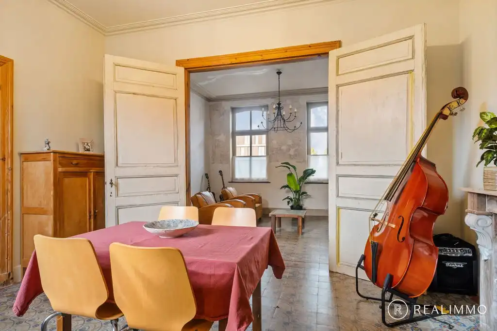 Prachtig herenhuis in Heestert met talrijke mogelijkheden foto 8