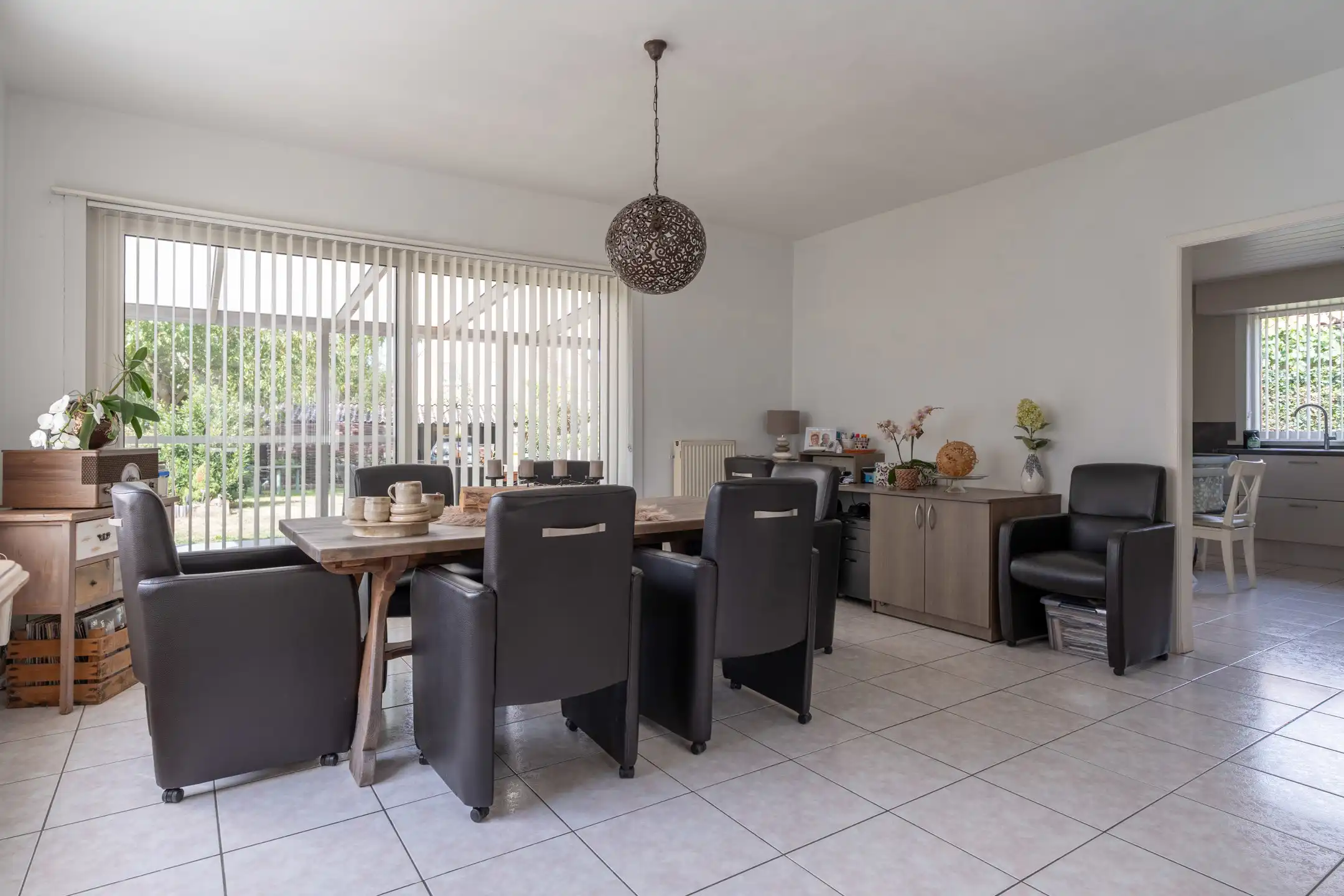 Te renoveren gezinswoning met potentieel te Gierle op 848 m² foto 5