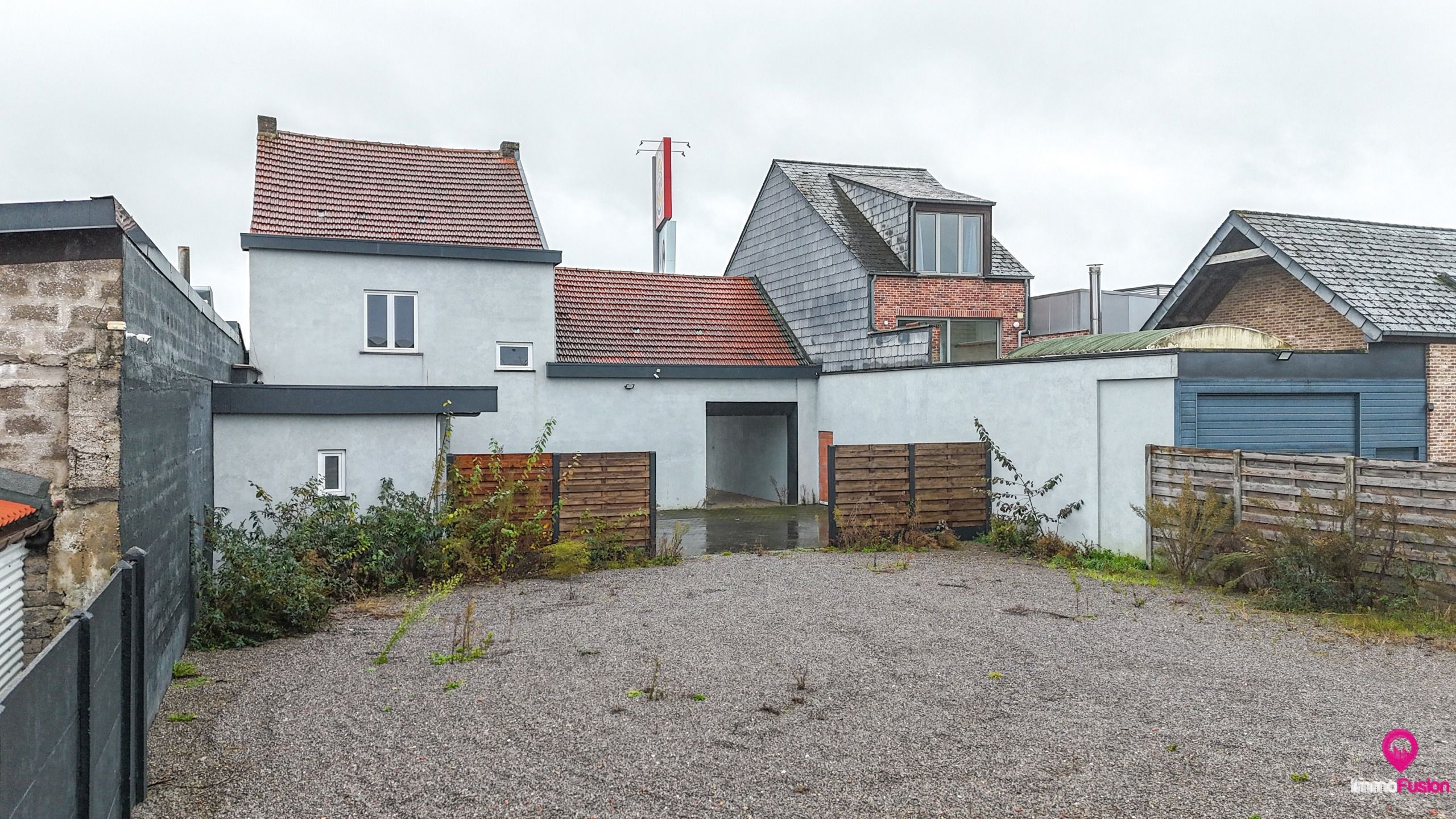 Charmante gezinswoning met potentieel foto 34