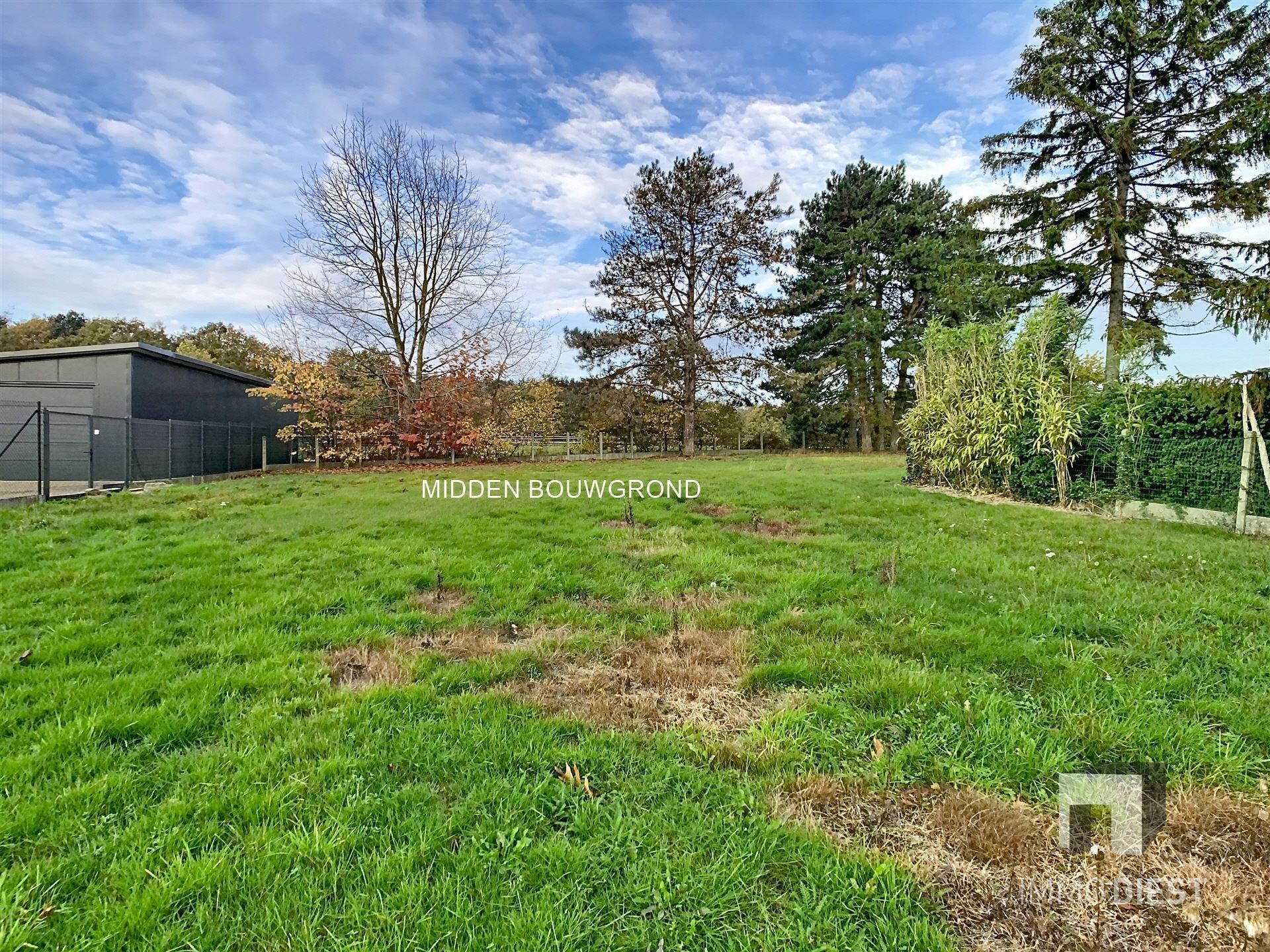 Bouwgrond open bebouwing op 18,72 are met achterliggende weide van 52,11 are foto 4