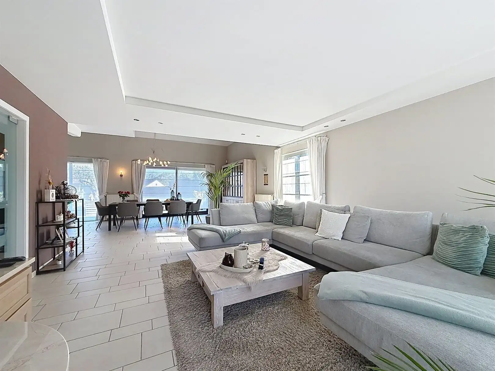 Zeer verzorgde villa, 4 slpks, tuin, opp 18a 48ca foto 11