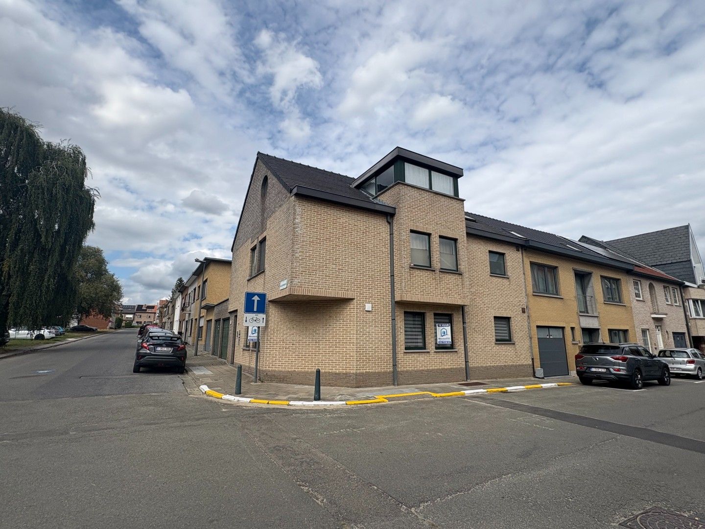 Gunstig gelegen hoek-appartement op wandelafstand van centrum Ninove foto 17