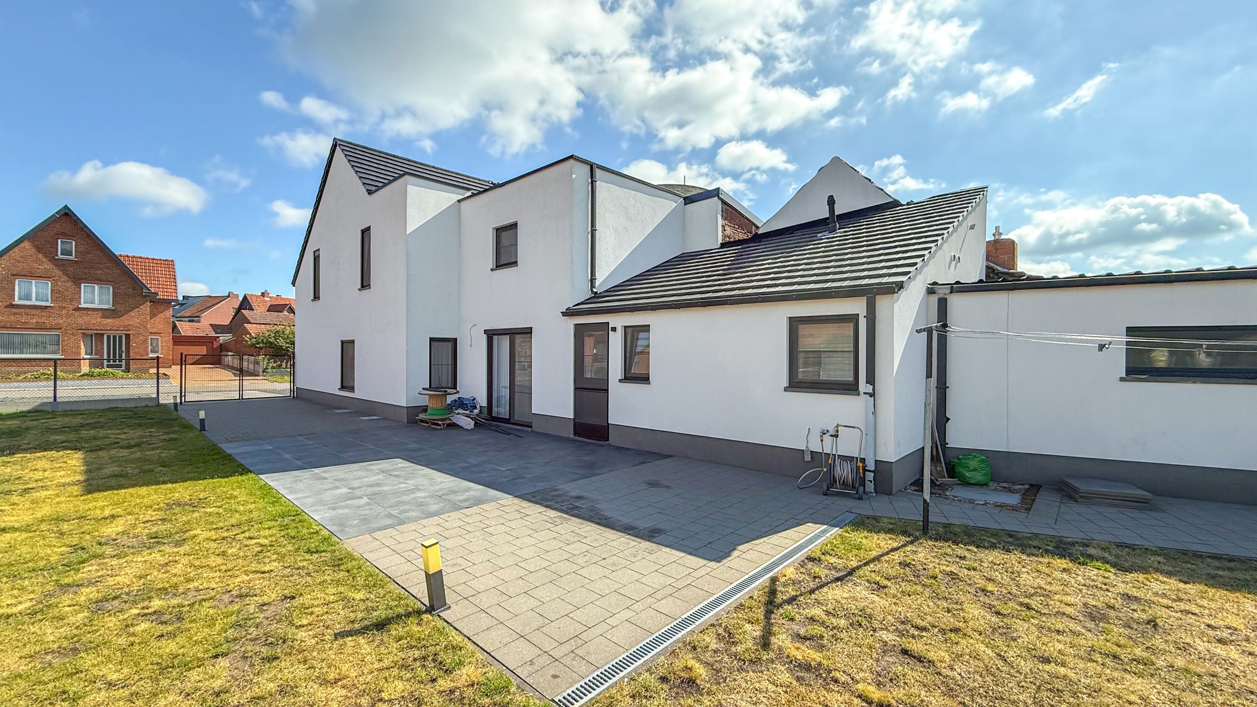 Instapklare, volledig vernieuwde woning met tuin in Beringen foto 27