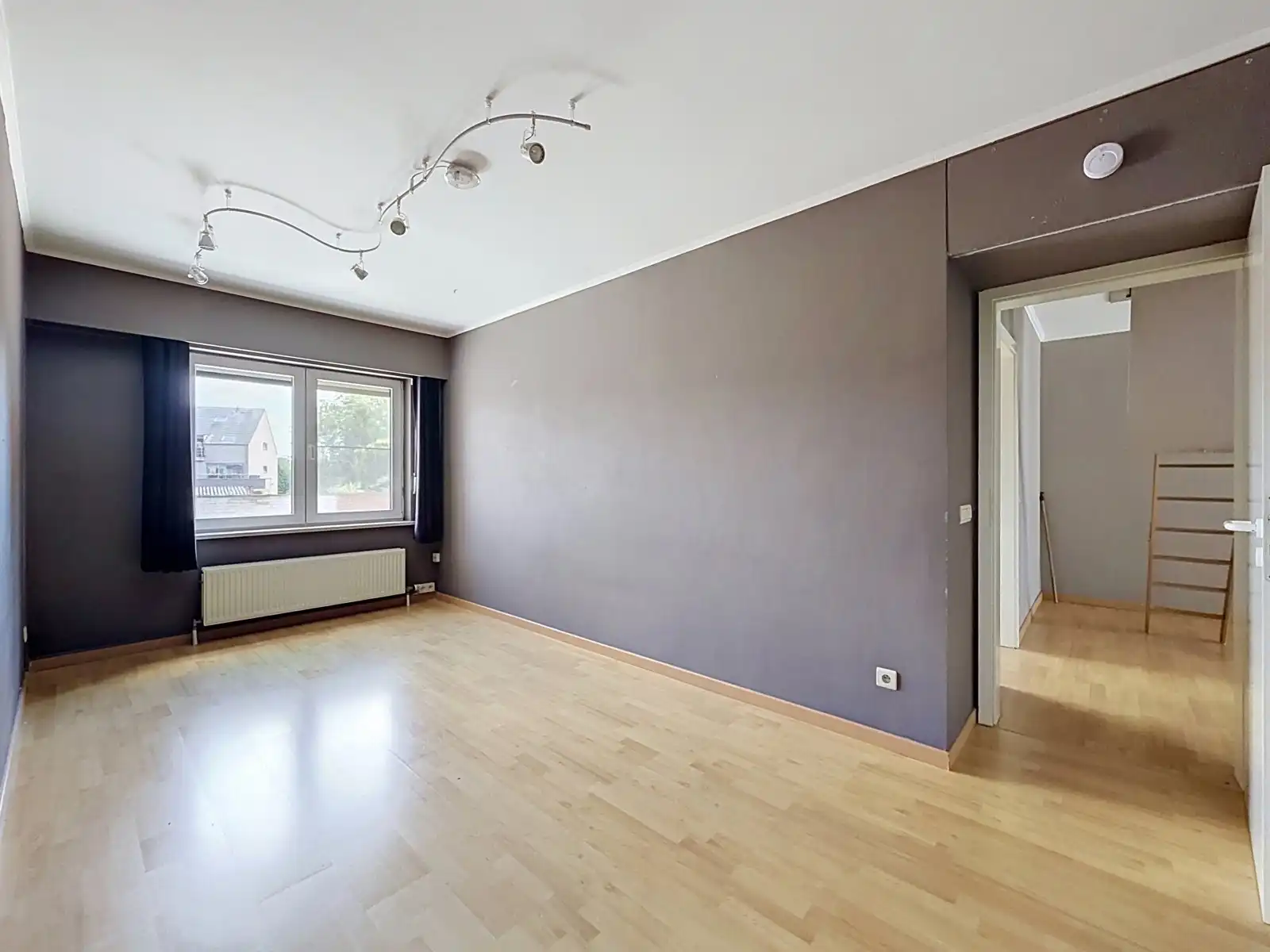 Instapklare Woning Met 3 SLPK, Garage én Tuin! foto 14