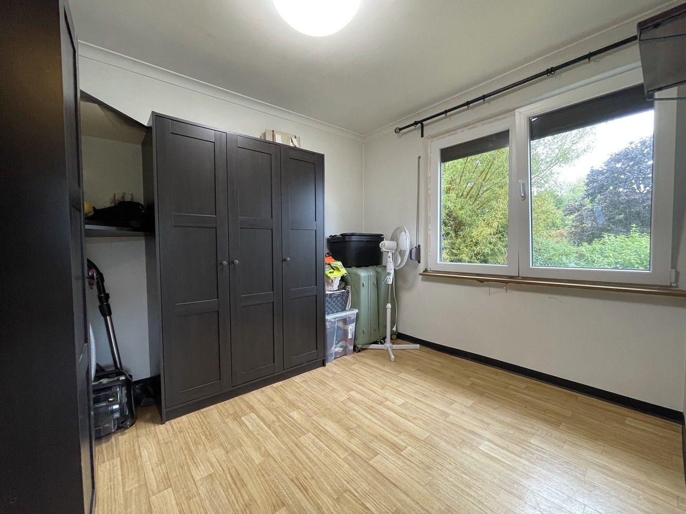 Knusse split-level woning op nagenoeg 27 are grond foto 8