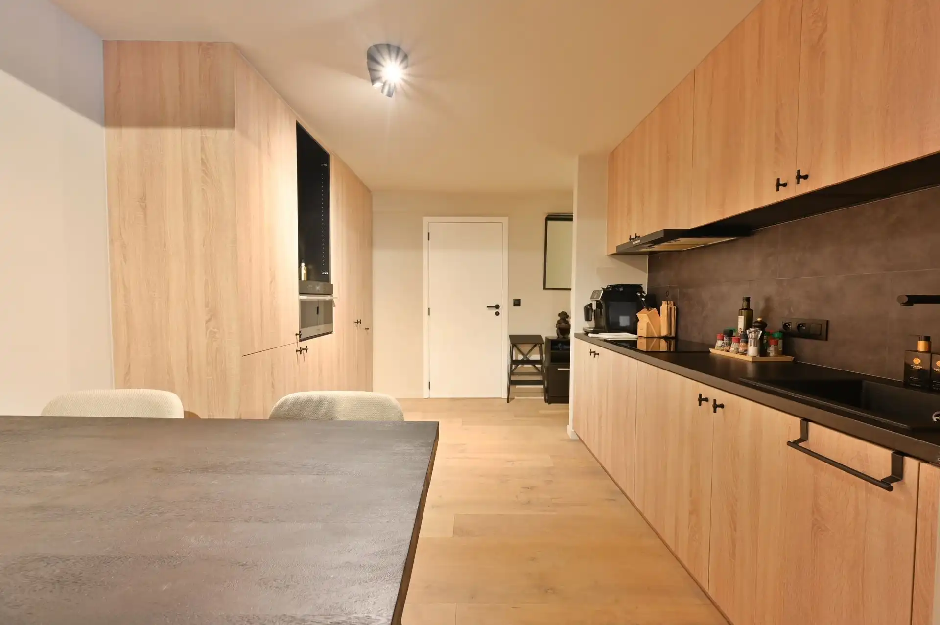 Instapklaar en energiezuinig 1-slaapkamerappartement te centrum Keerbergen foto 4