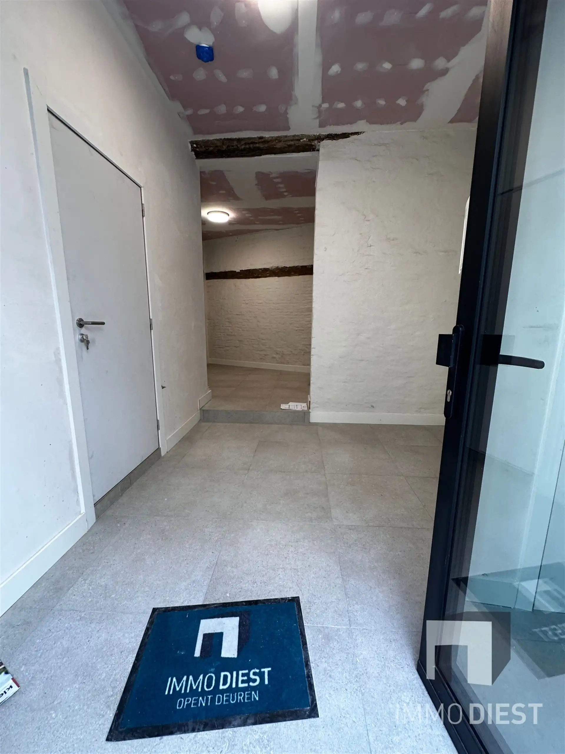 Knap appartement met terras en 2 slpks - centrum Diest - veel lichtinval foto 14