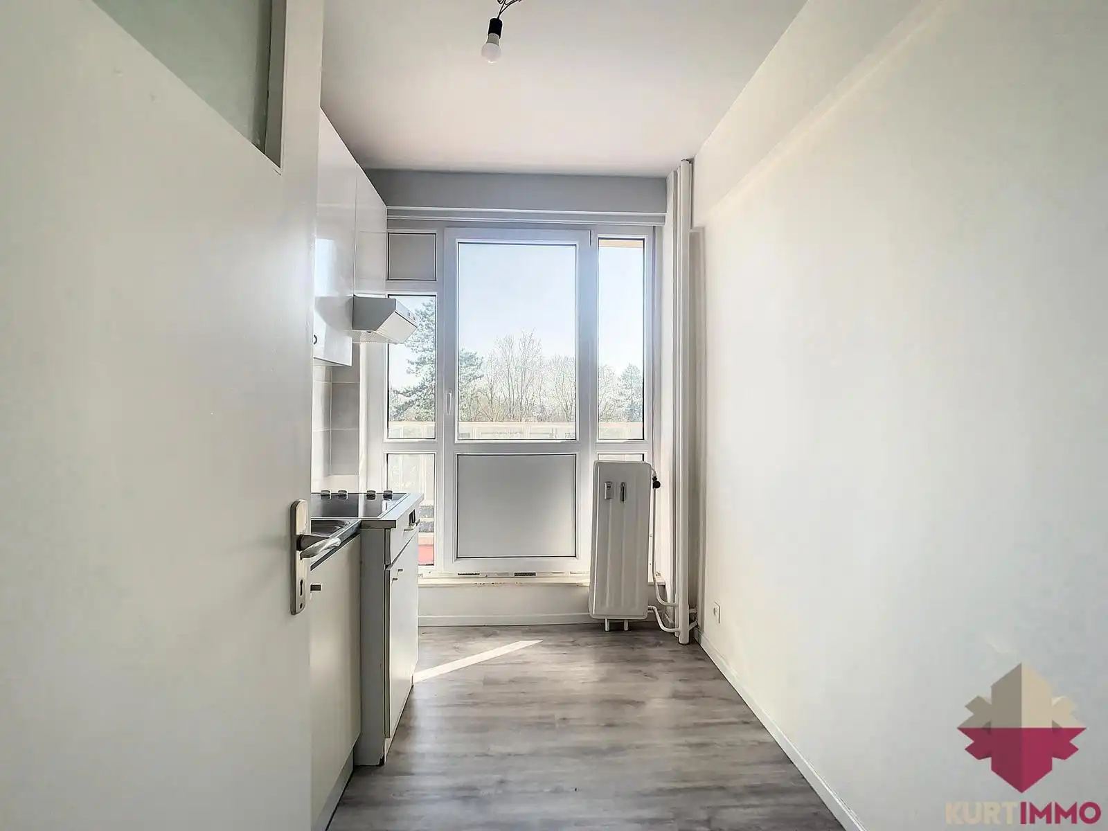 Instapklaar appartement met 1 SLPK! foto 4