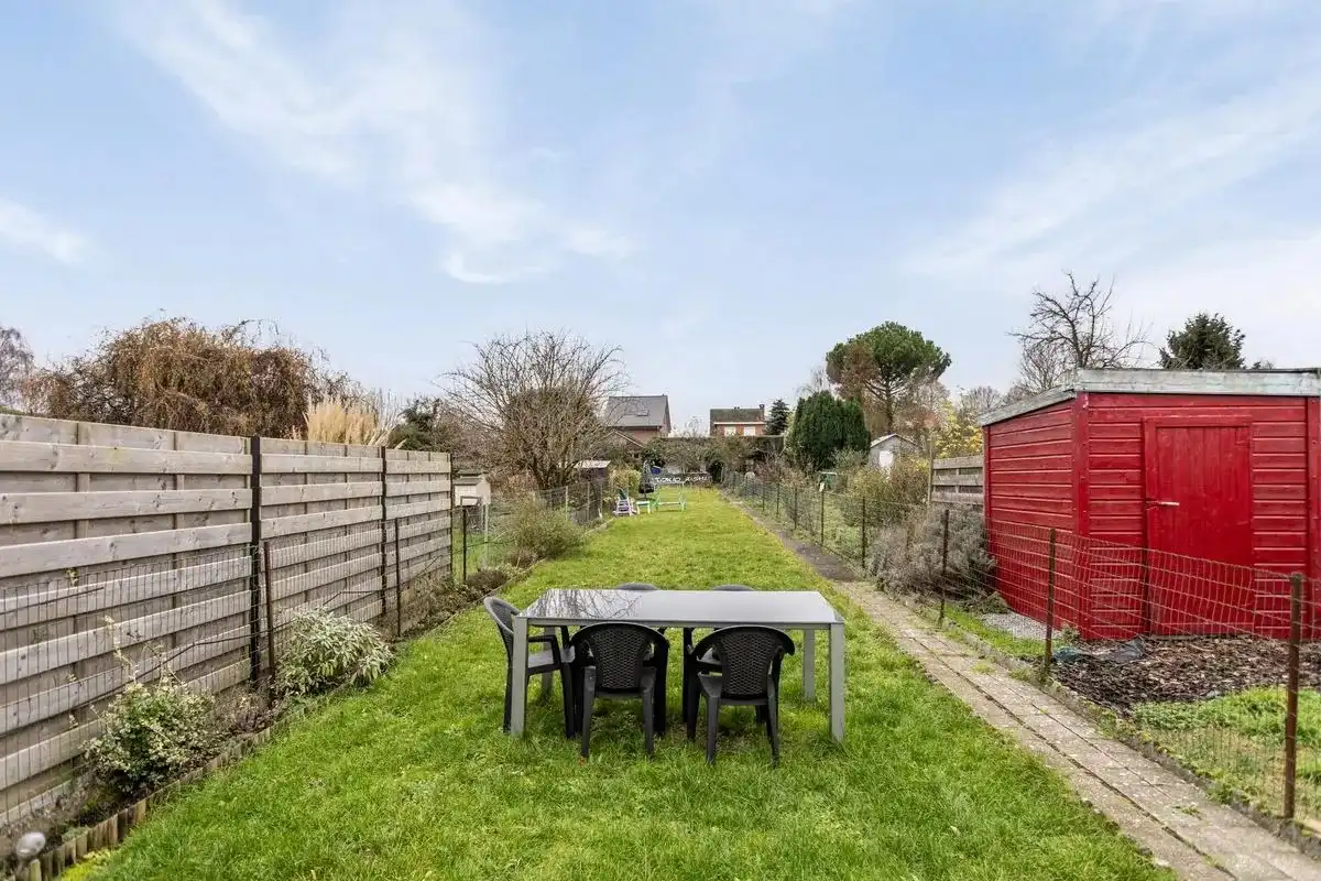 Ruime gezinswoning op goede ligging foto 6