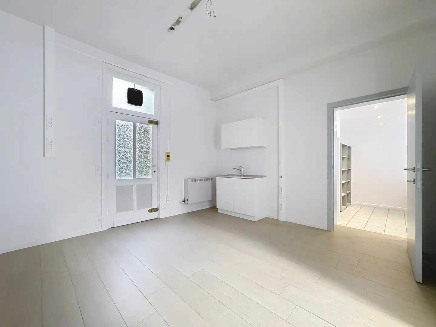 Te huur: commercieel pand (75m²) in Wolvertem – Recent gerenoveerd & instapklaar. foto 4