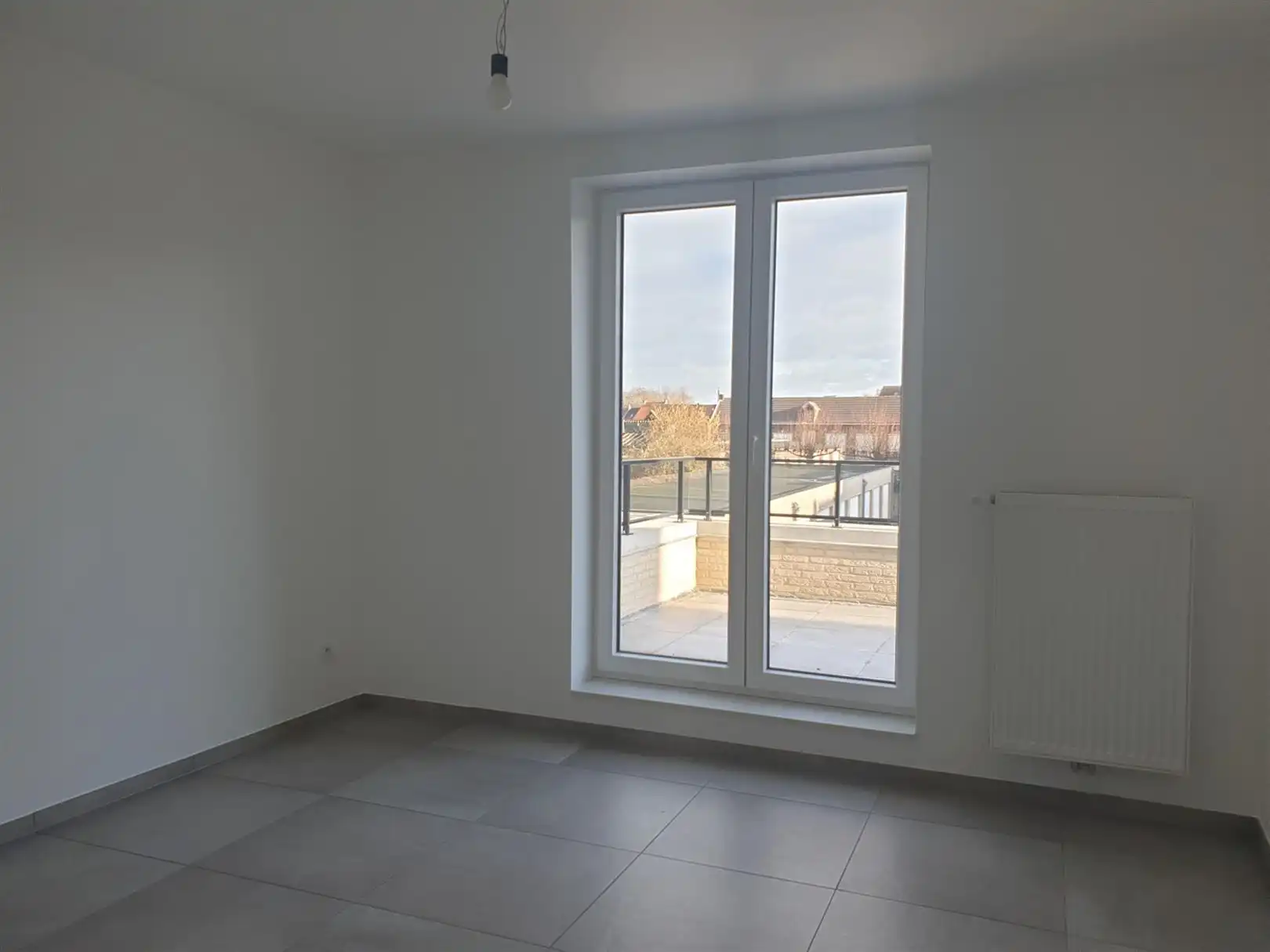VOLLEDIG OPGESCHILDERD NIEUWBOUWAPPARTEMENT MET TWEE SLAAPKAMERS EN TWEE TERRASSEN foto 14