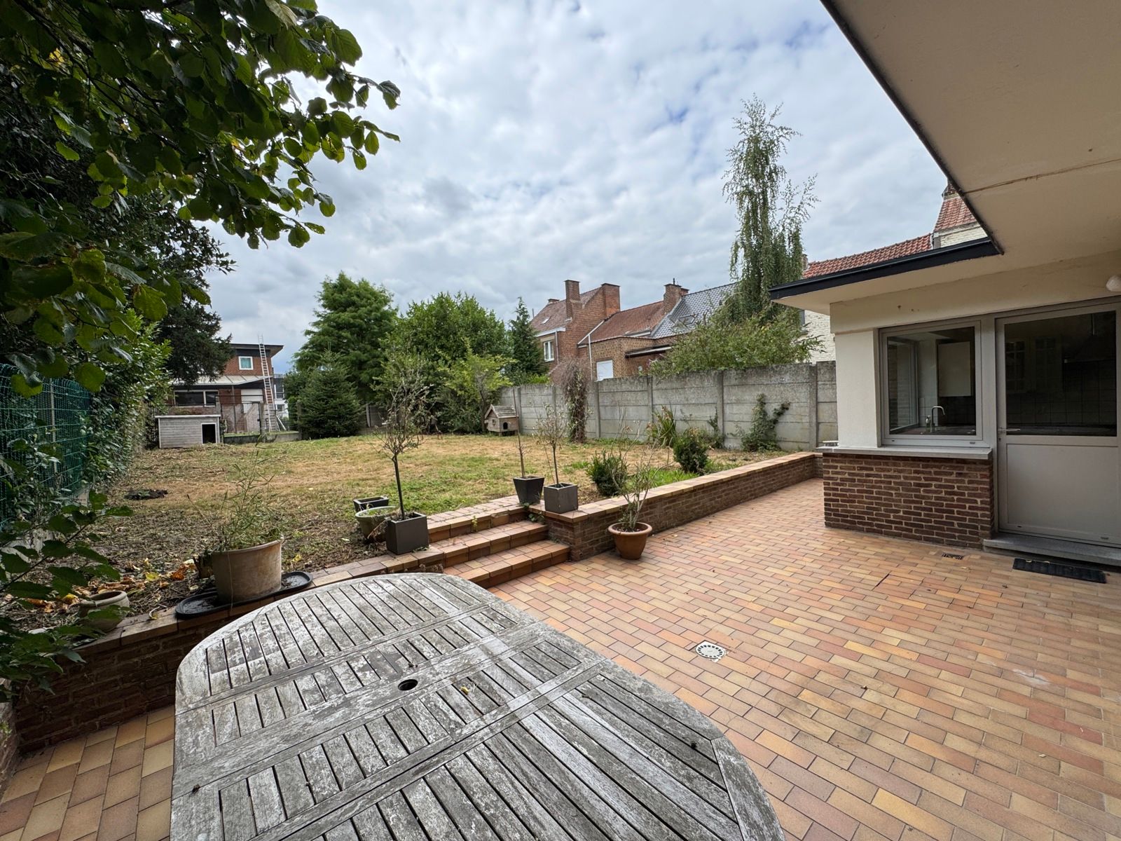Woning in centrum van Halle met grote tuin foto 3