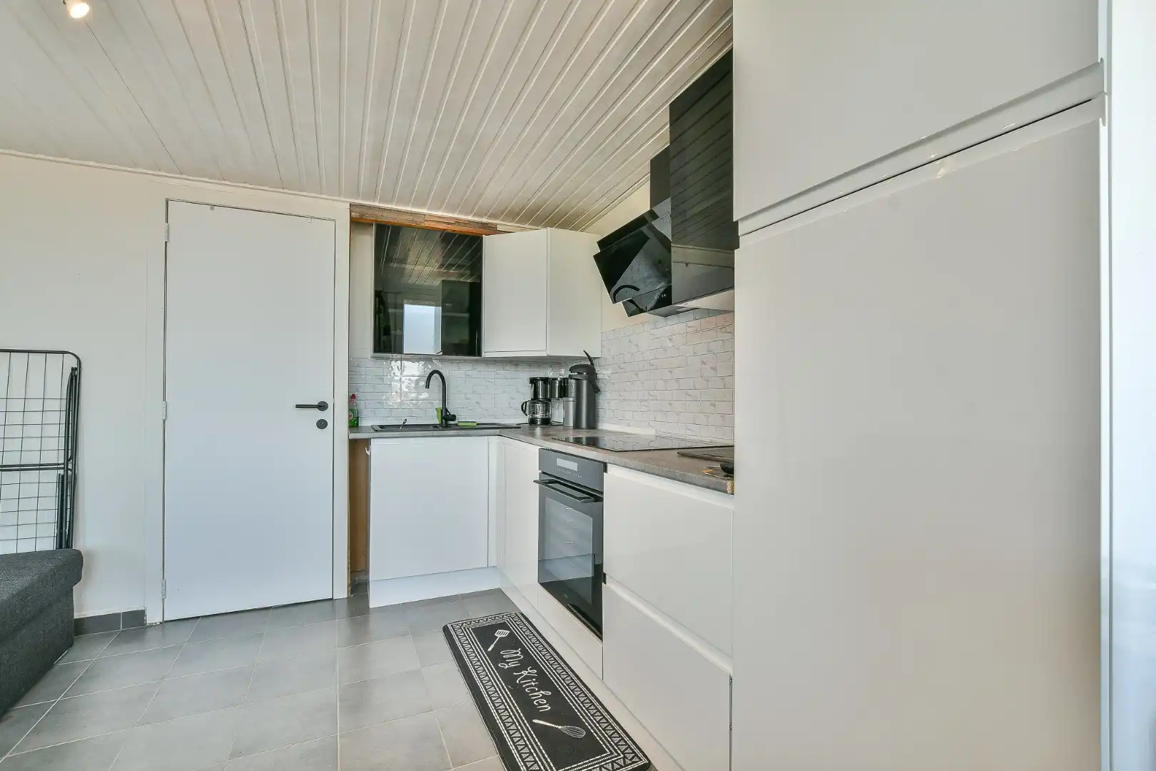 Instapklaar éénslaapkamerappartement met terras in Park Atlantis te De Haan foto 6
