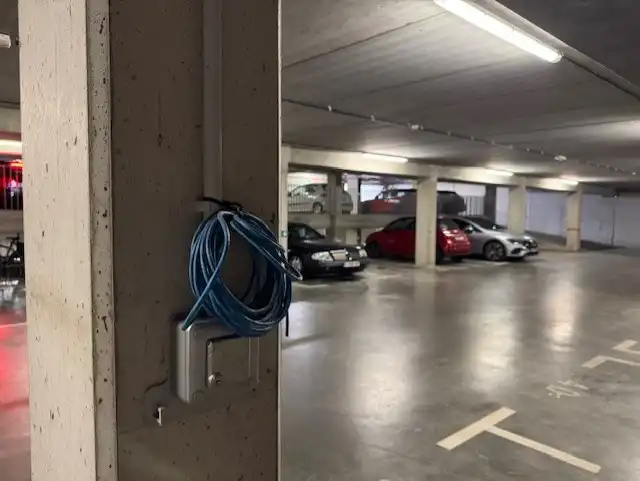 GARAGE/PARKING te BRUGGE foto 3