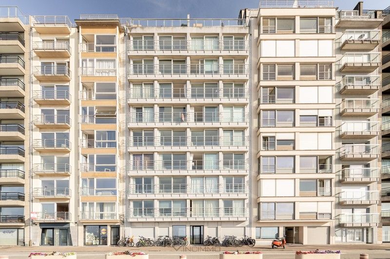 Prachtig gerenoveerd appartement op de Zeedijk met adembenemend zicht op zee foto 2