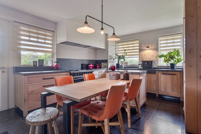 Prachtige luxueus afgewerkte woning op een perceel van 572 m² TE KOOP in DESSELGEM! foto 18