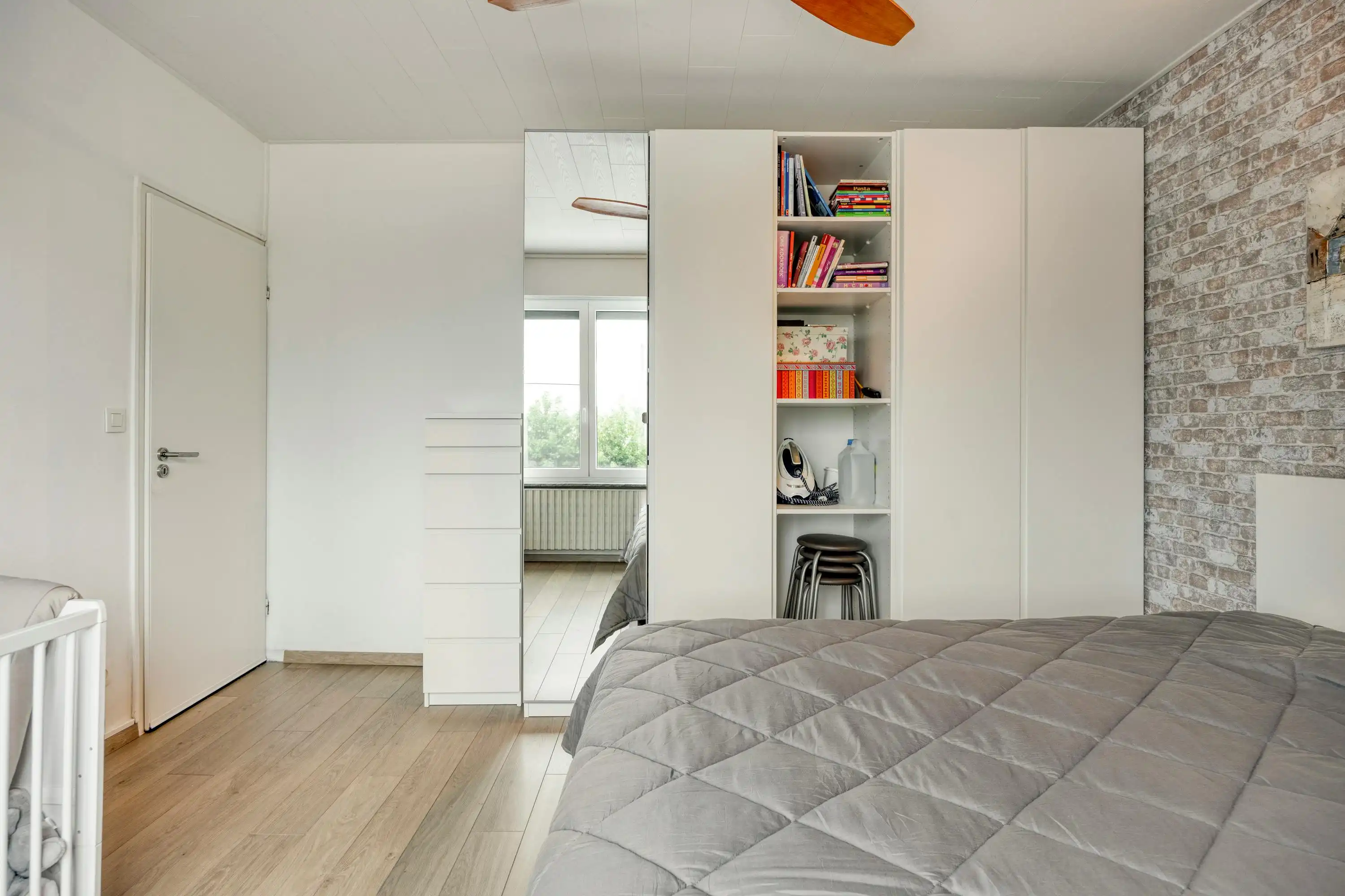 Lichtrijke en energiezuinige woning te koop in Ekeren foto 18