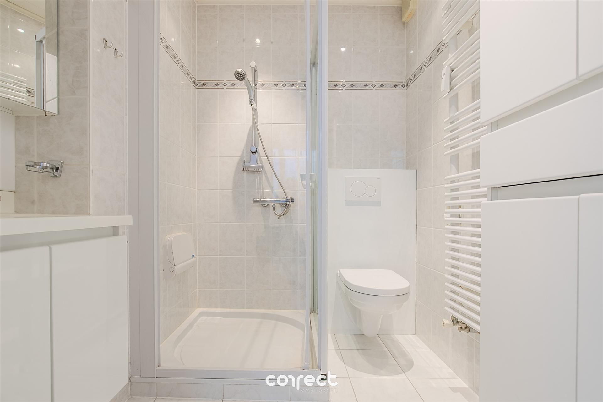 Instapklaar appartement met open zicht  foto 8