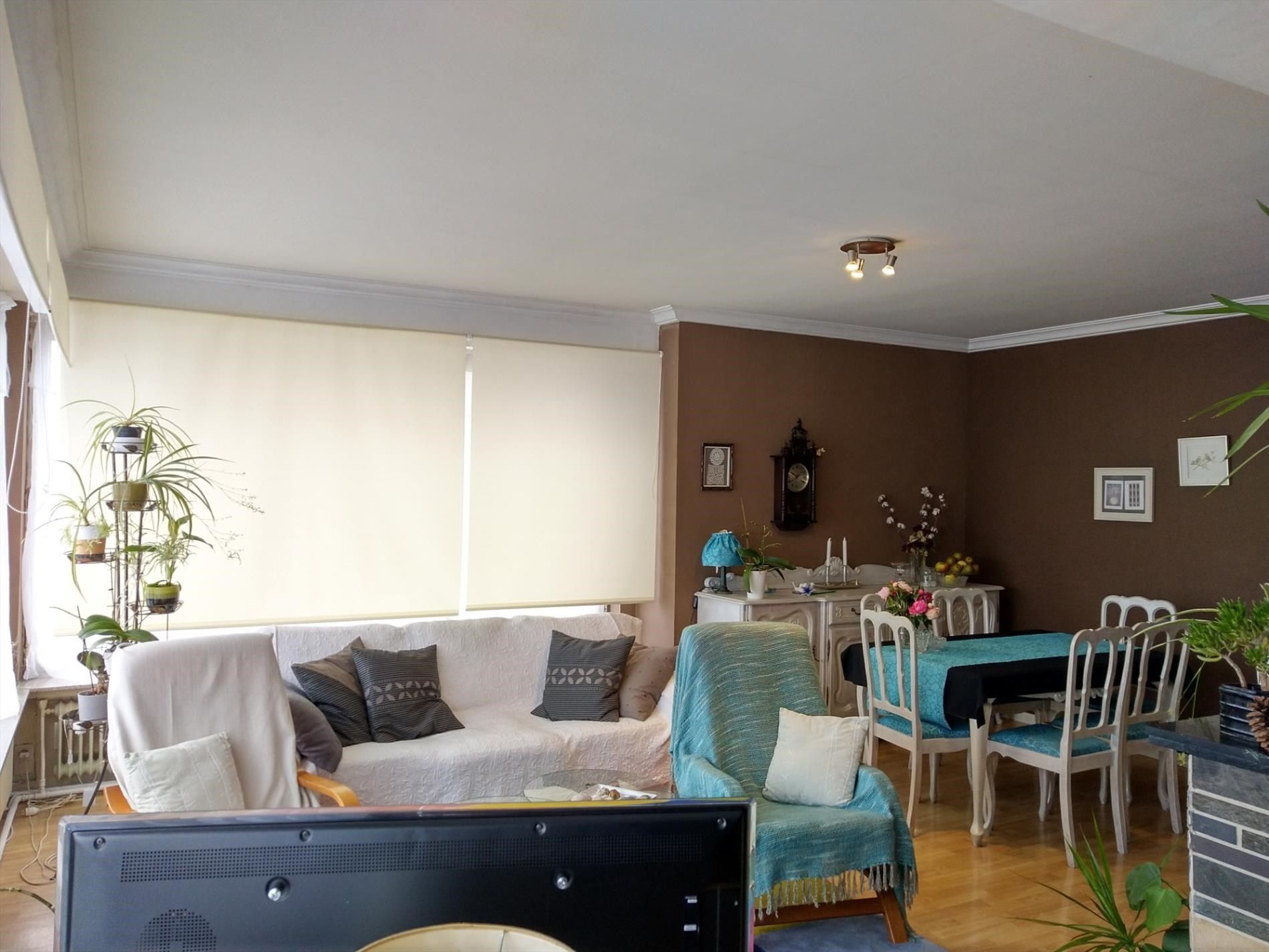 appartement op VERD. 2 met kelderberging en garage foto 3