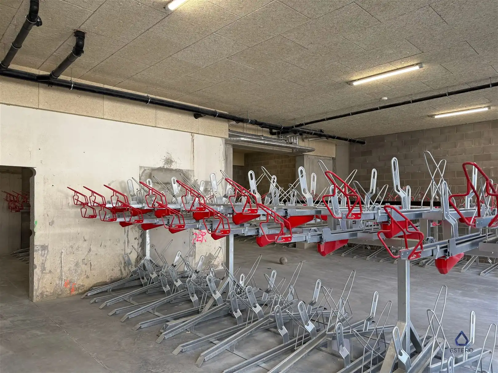 Nieuwbouwappartement met ruim terras op een topligging foto 21