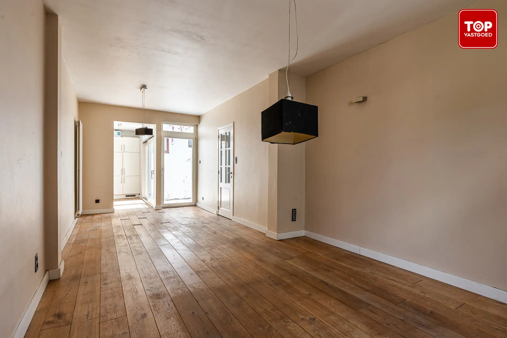 Authentieke stadswoning met 4 slaapkamers en ruime koer nabij Gent foto 4