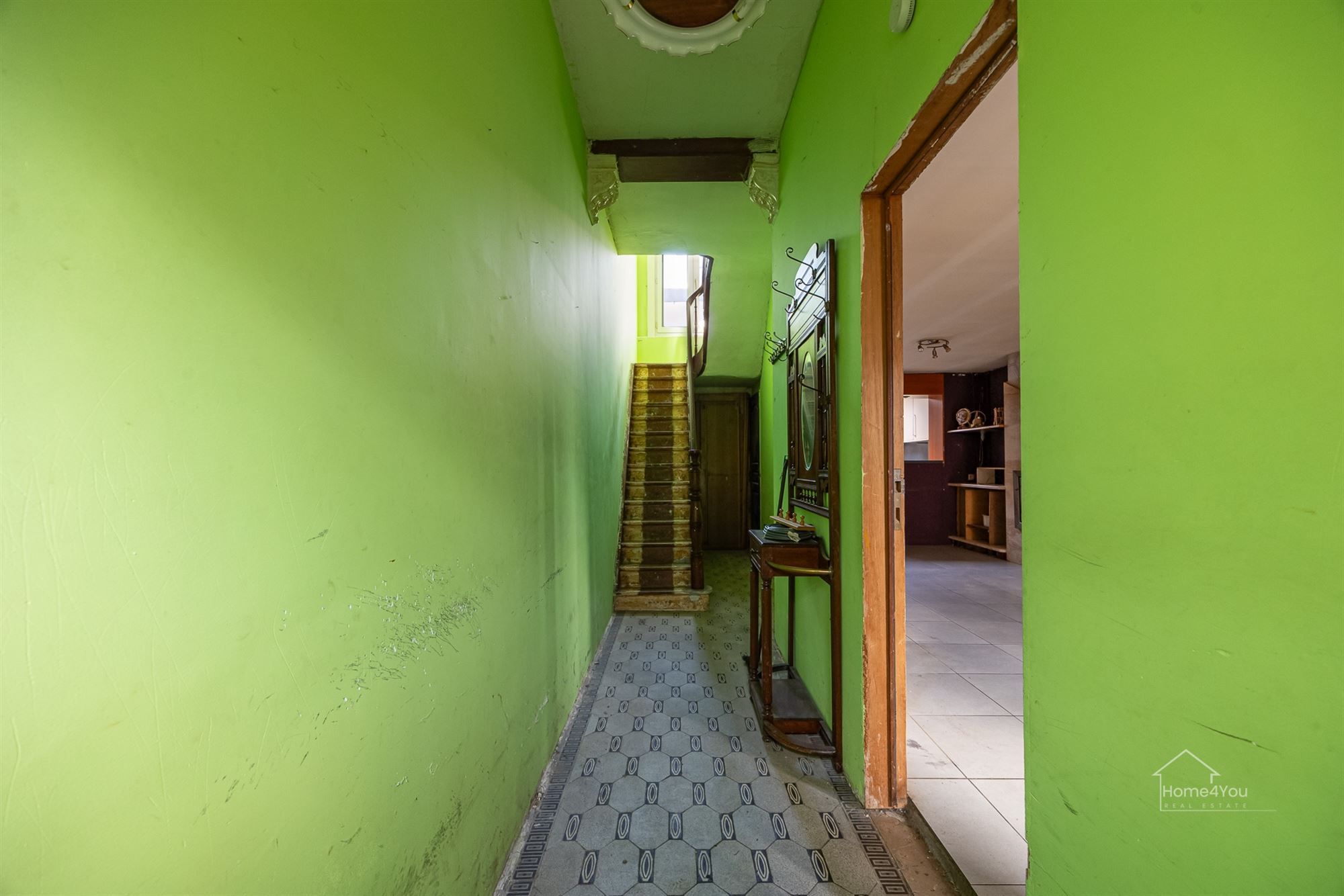 Op te frissen huis in Terhagen foto 10