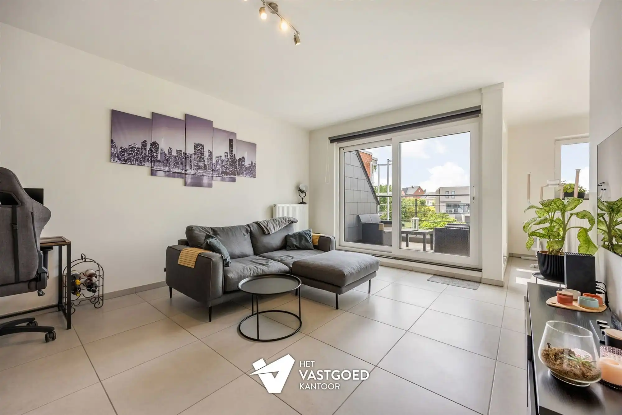 LEUK APPARTEMENT MET 1 SLAAPKAMER EN LEUK TERRAS OP TOPLOCATIE TE TESSENDERLO CENTRUM foto 4